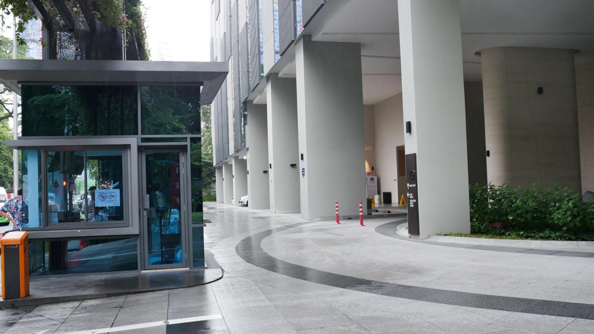 Eaton Klcc - Kl Pangsapuri *